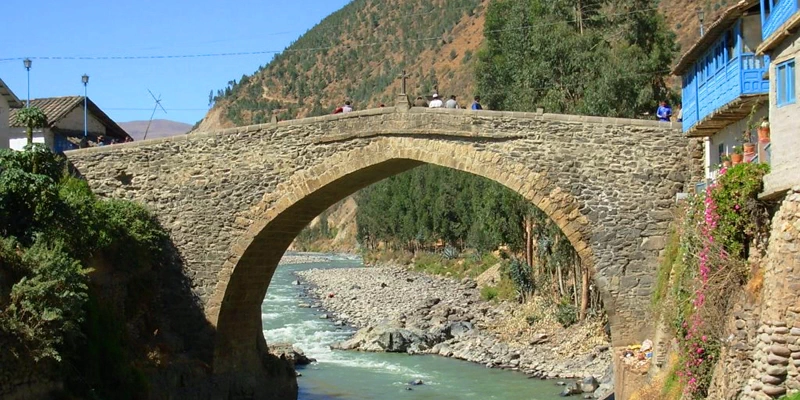 Puente Carlos Tercero Paucartambo